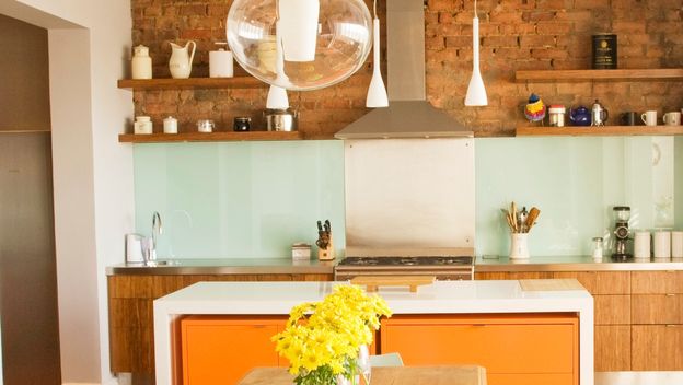 U trendu su kuhinje koje izgledaju toplo i obiteljski