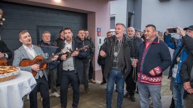 Miroslav Škoro blagoslovio vinograd - 8