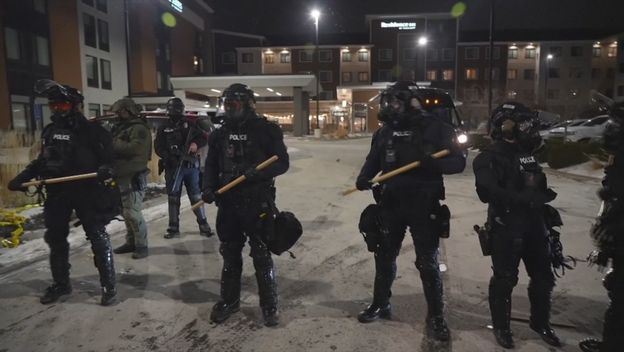 Stanje u Minnesoti i dalje napeto - 4