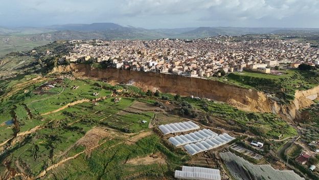 Klizište u mjestu Niscemi - 4