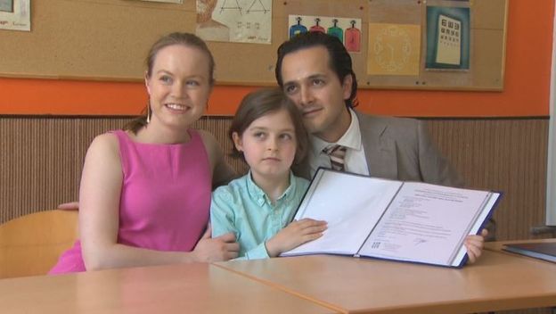 Laurent Simons s majkom Lydijom i ocem Alexanderom (Foto: Dnevnik.hr) - 2