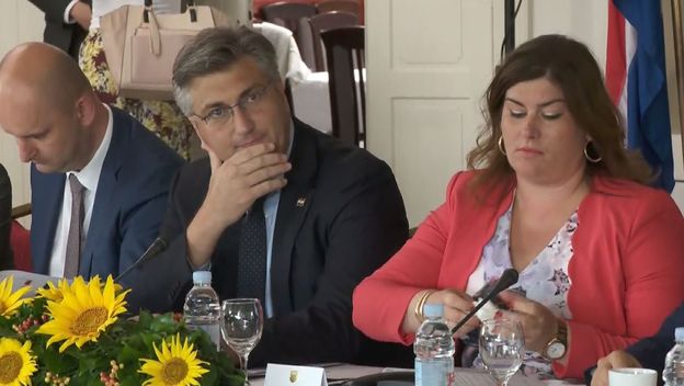 Premijer Plenković i bivša ministrica Žalac (Foto: Dnevnik.hr)