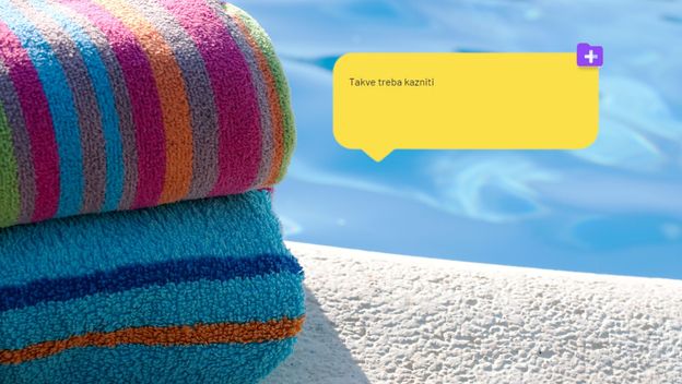 Ručnik na plaži s oblačićem koji sadrži komentar čitatelja