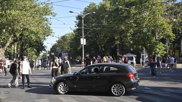 Policija razbila jednu blokadu u Beogradu - 2