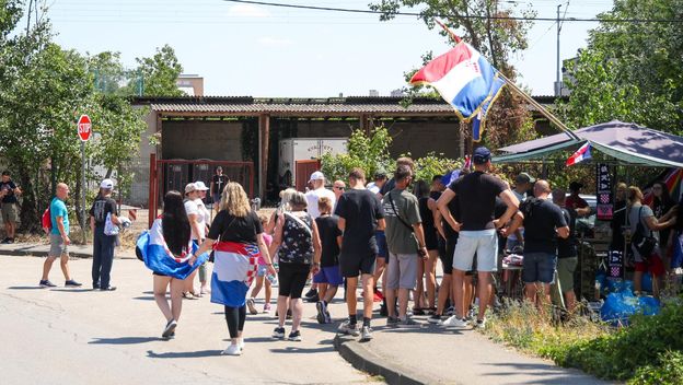 Obožavatelji krenuli prema Hipodromu