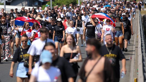 Thompsonovi fanovi idu prema Hipodromu