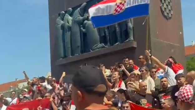 Pjevanje ispod Tomislava