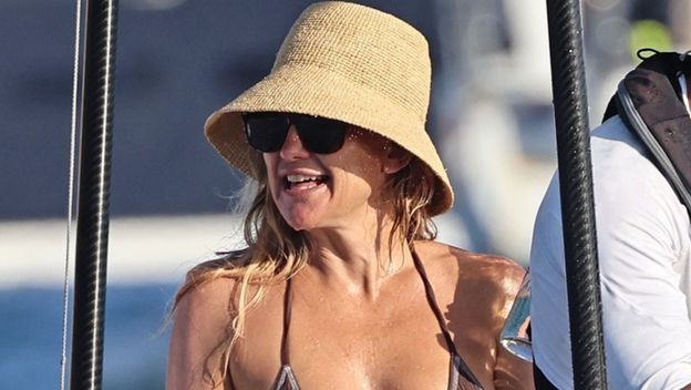 Kate Hudson - 2
