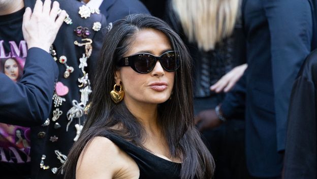 Salma Hayek na Balenciaginoj reviji u Parizu