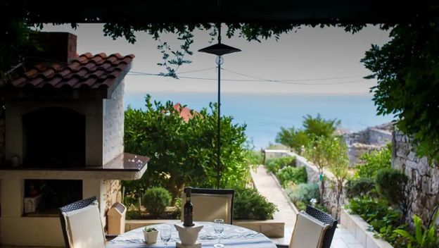 Kamena kuća Capovilla, Vis - 1