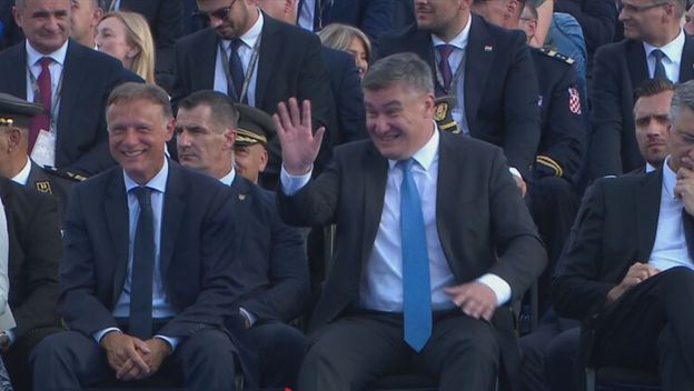 Državni vrh na tribini