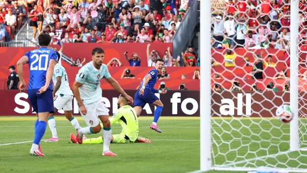 Ivan Perišić slavi gol Portugalu