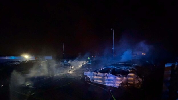 Požar autoservisa u Sesvetama - 2