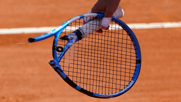 Slomljeni reket (Foto: AFP)