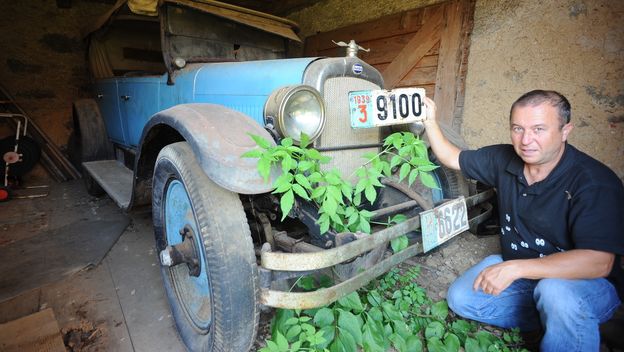 Najstariji automobil u Hrvatskoj dobio novog vlasnika (Foto: Dnevnik.hr)1 - 1