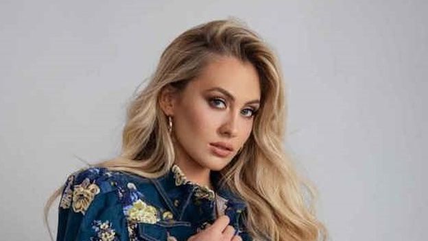 Albina Grčić - 1