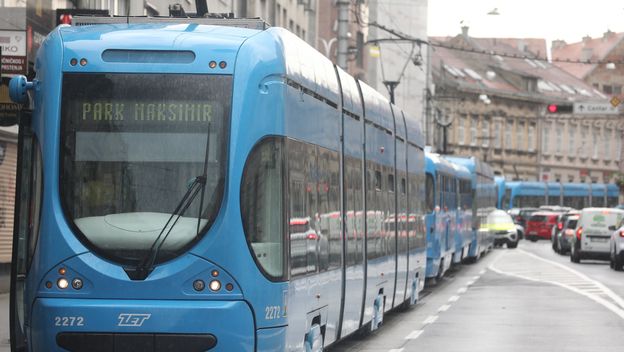 Zastoj tramvaja u Vlaškoj zbog nestanka struje - 8