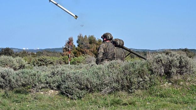 Poljska vojska ispaljuje Piorun na vježbi Shield 24 u Puli