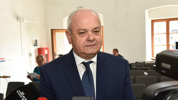 Gradonačelnik Slavonskog Broda Mirko Duspara