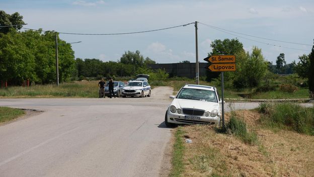 Vozač probio rampu na naplatnoj postaji