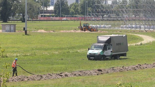 Pripreme pozornice za Thompsonov koncert na Hipodromu - 21