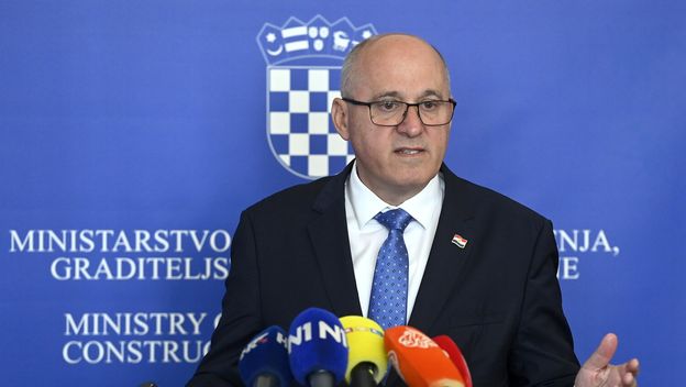 Branko Bačić - 4
