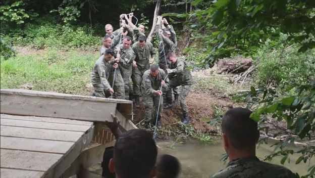 Vojna vježba - 6