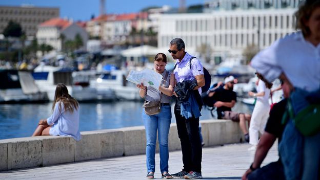 Turisti, ilustracija