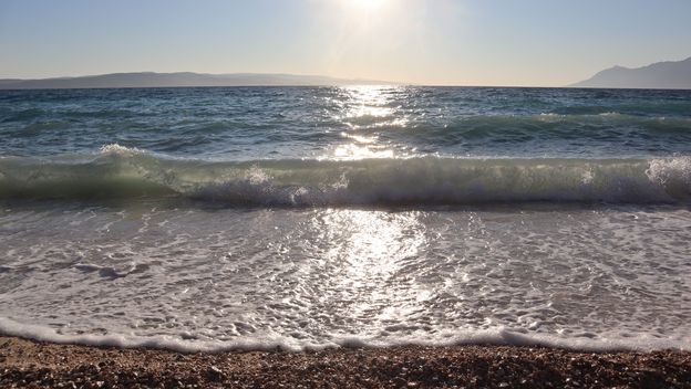 Sunce i more na jadranskoj obali
