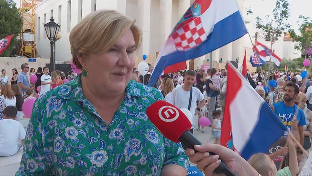 Sofija Preljvukić i Željka Markić - 2