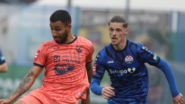 Detalj s utakmice Osijeka i Slavena