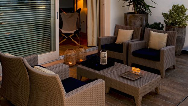 Stan koji ima terasu s pogledom na marinu - 9