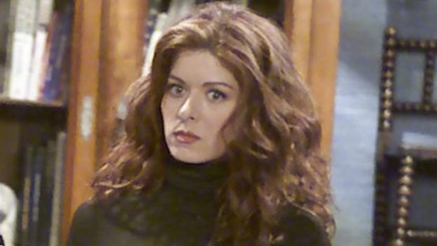 Debra Messing - 8