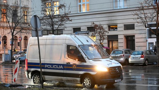 Policija