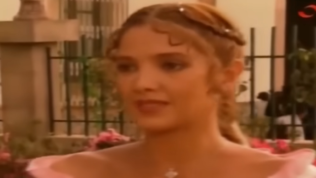 Adela Noriega - 3