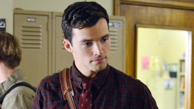 Ian Harding - 8