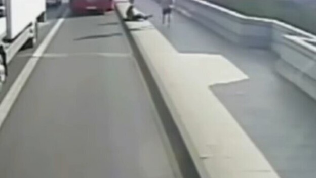 Snimka incidenta na Putney mostu