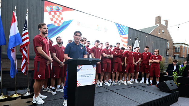 Zlatko Dalić i igrači