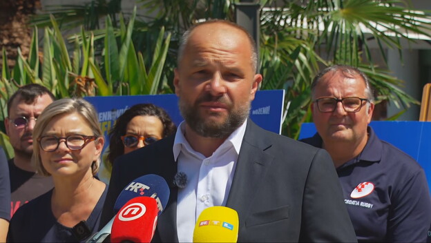 Siniša Hajdaš Dončić, predsjednik SDP-a