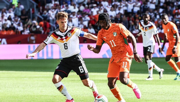 Joshua Kimmich i Yan Diomande