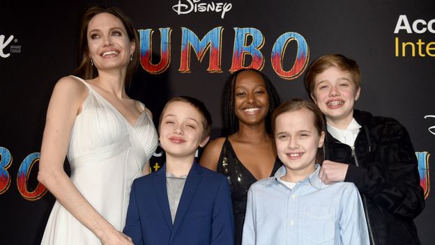 Angelina Jolie s djecom na premijeri filma \'Dumbo\' - 4
