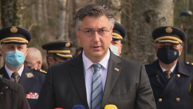 Premijer Andrej Plenković na Plitvicama