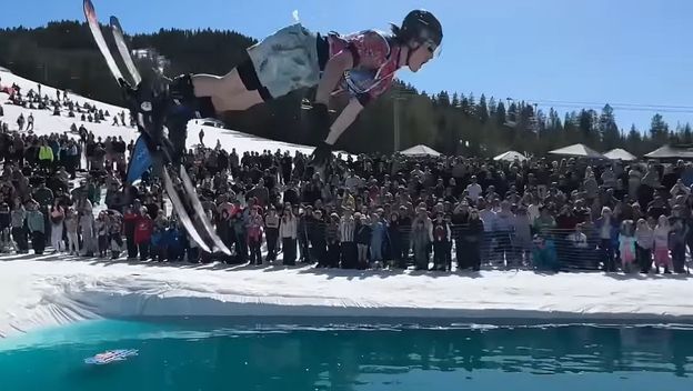 Skok preko bazena