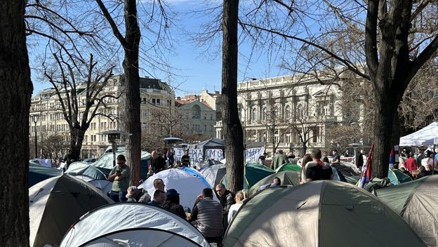 Studentski kamp u Pionirskom parku