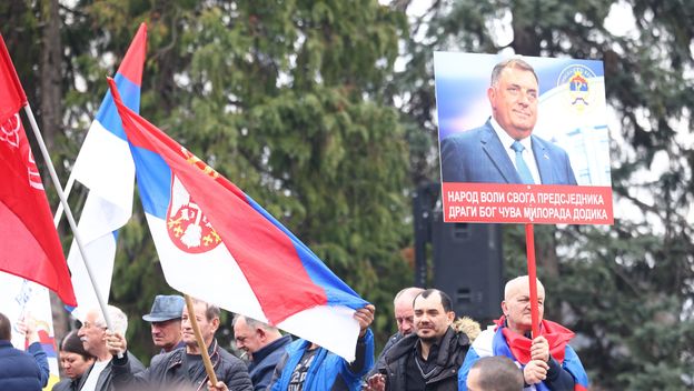 Skup podrške Miloradu Dodiku