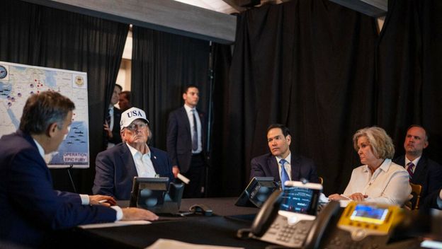 Donald Trump i njegov tim tijekom napada na Iran