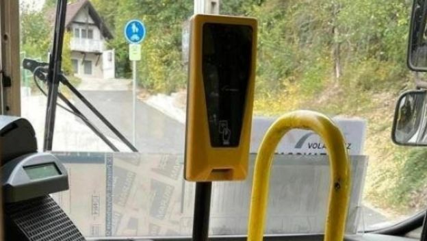 Neobičan dizajn autobusa u Mađarskoj