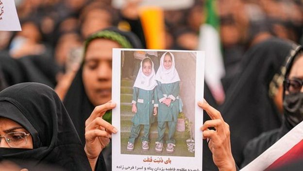 Minab, Iran, sprovod učenika koji su stradali u bombardiranju škole - 2