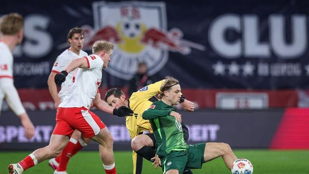 Lovro Majer u dresu Wolfsburga