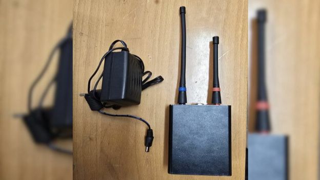 Uređaj za elektronsko ometanje daljinskog zaključavanja vozila